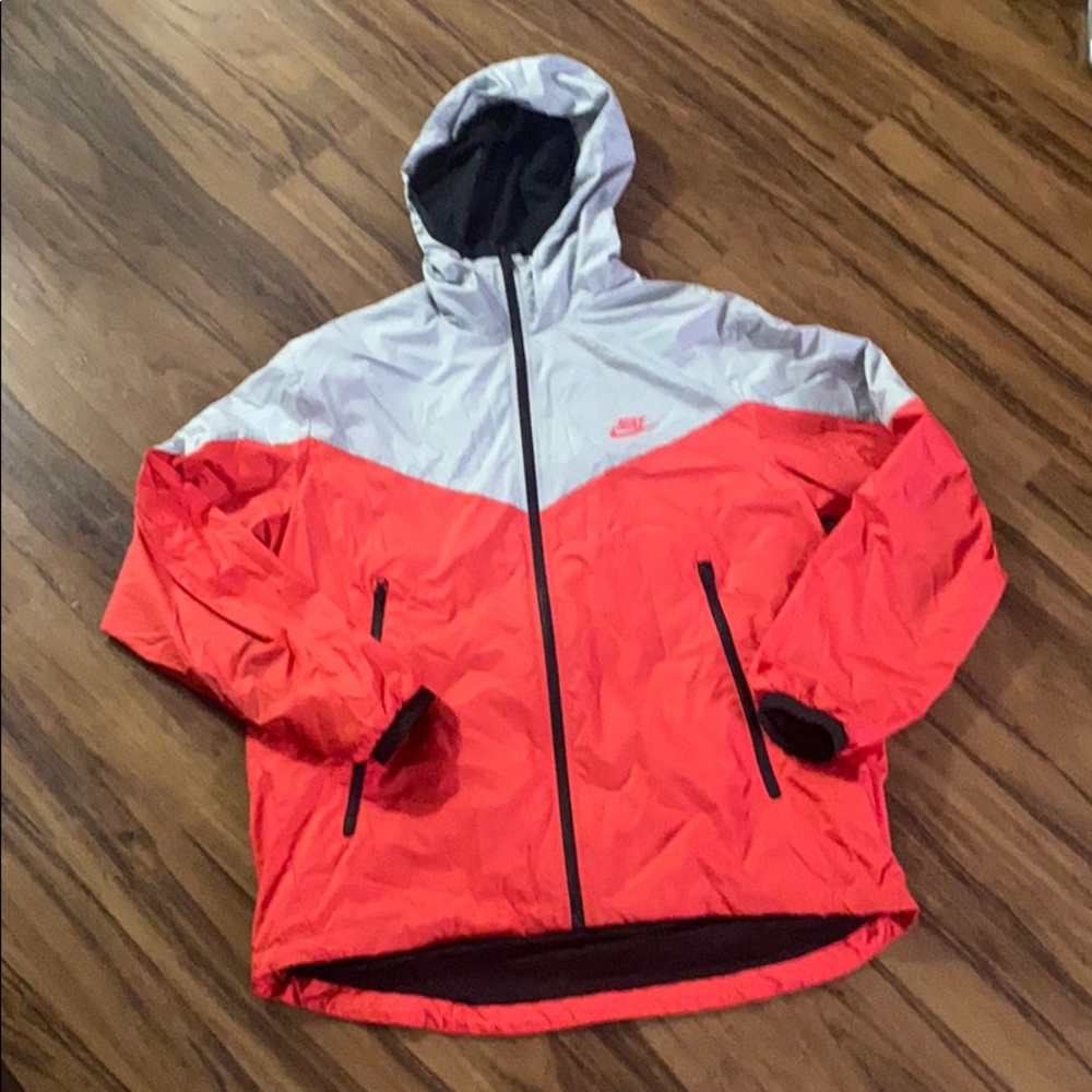 Nike wind breaker